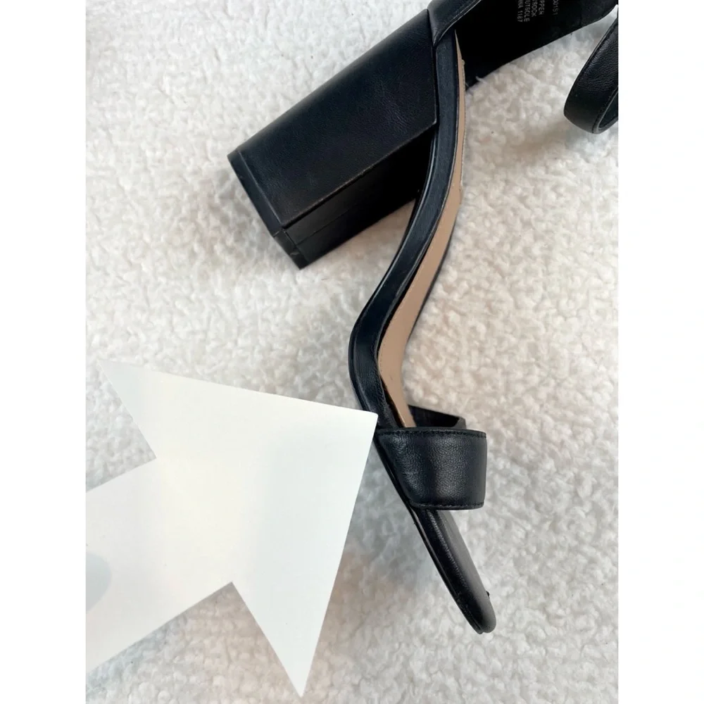 STEVE MADDEN • Friday Black Open-Toe Chunky Block Heeled Ankle Strap Sandals, 9 - Picture 13 of 16